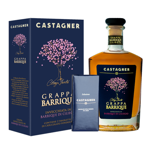 Grappa Riserva Barrique in Rovere di Ciliegio 18 mesi és Csoki Castagner 0,70L